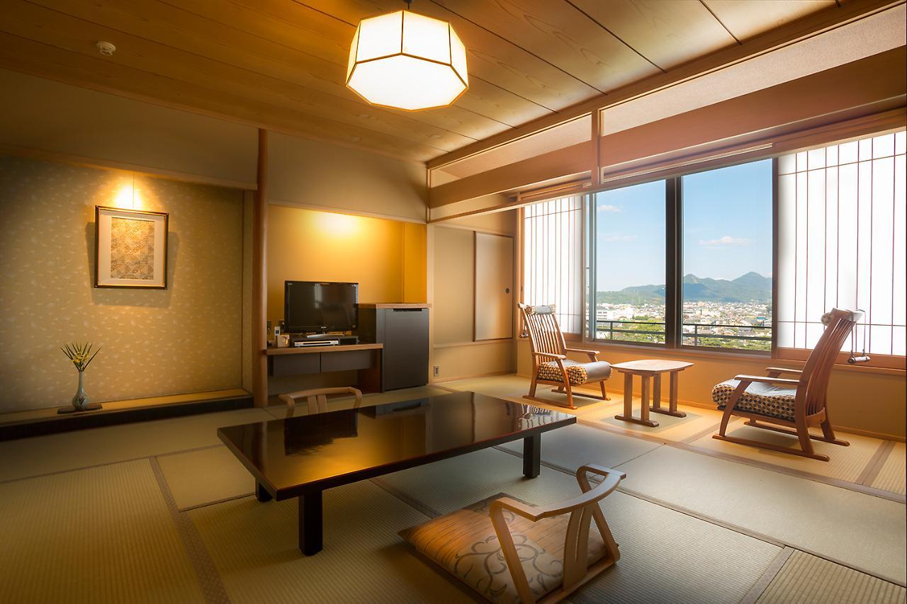 Kotohira Kadan Hotel Екстериор снимка